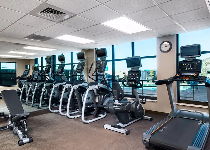 By Marriott Downtown/university Hotel 3*